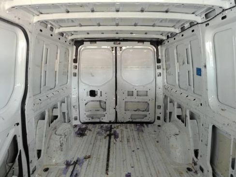 Used 2024 Mercedes-Benz Sprinter 2500 image 9