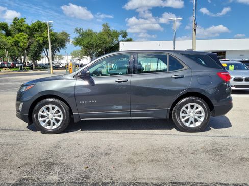 Used 2019 Chevrolet Equinox LS FWD image 6