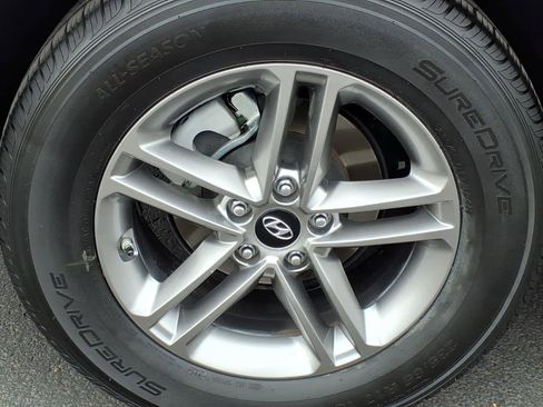 Used 2018 Hyundai Santa Fe Sport image 10