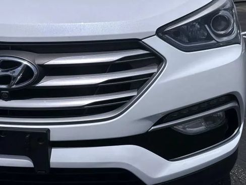 Used 2017 Hyundai Santa Fe Sport w/ Cargo Package FWD image 9