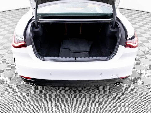 Certified 2025 BMW 430i xDrive Coupe w/ Convenience Package image 27