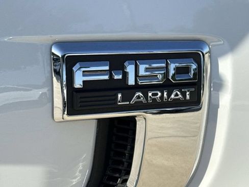 Used 2022 Ford F150 Lariat w/ Equipment Group 502A High AWD/4WD image 14