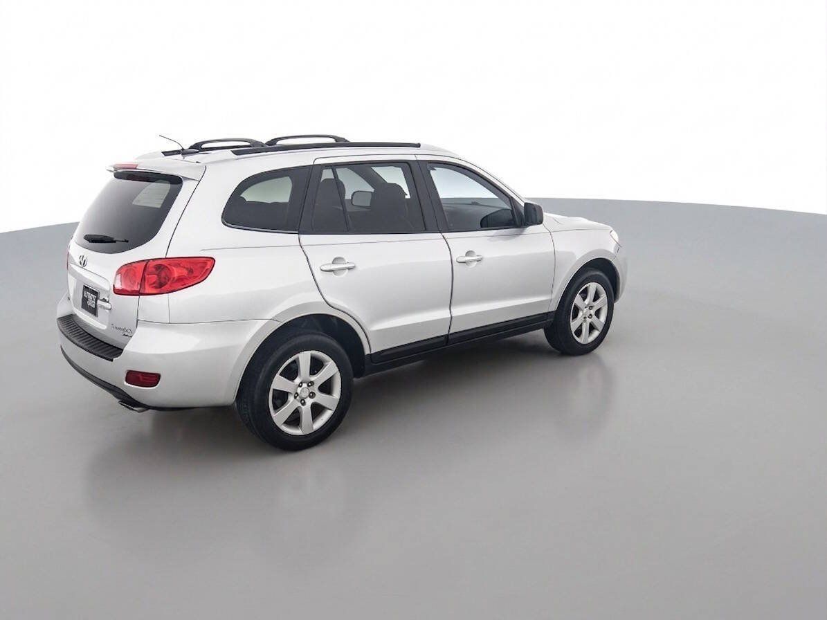 Used 2009 Hyundai Santa Fe Limited FWD image 5