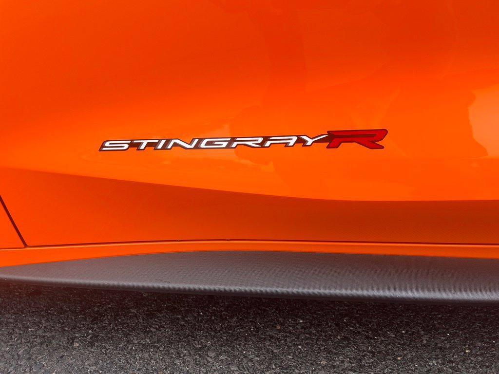 Used 2022 Chevrolet Corvette Stingray Preferred Cpe w/ Z51 Performance Package RWD image 7