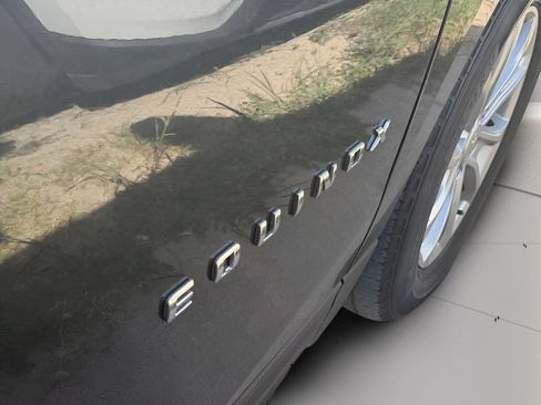 Used 2021 Chevrolet Equinox LS w/ LS Convenience Package FWD image 29