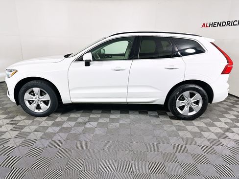 Used 2022 Volvo XC60 B5 Momentum image 6
