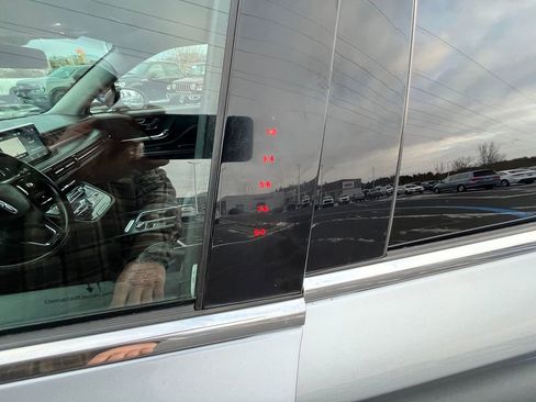 Certified 2022 Lincoln Corsair Reserve w/ Equipment Group 201A image 10