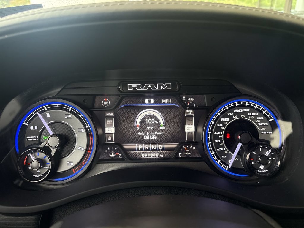 Used 2022 RAM 2500 Limited AWD/4WD image 11