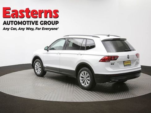 Used 2020 Volkswagen Tiguan S image 64