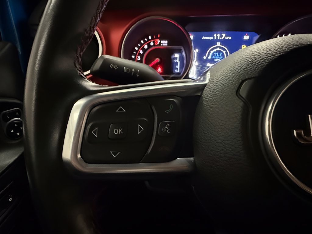 Used 2021 Jeep Gladiator Rubicon AWD/4WD image 19