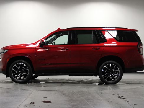 Used 2023 Chevrolet Tahoe RST w/ Luxury Package image 7