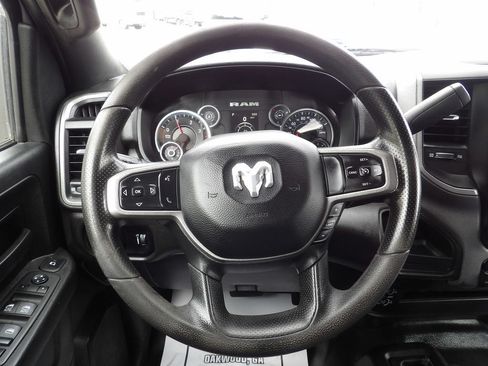 Used 2024 RAM 3500 Tradesman w/ Chrome Appearance Group AWD/4WD image 20