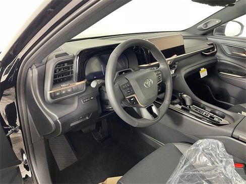 New 2026 Toyota Crown Signia w/ Advanced Technology Package image 2