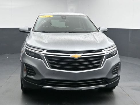 Used 2024 Chevrolet Equinox LT w/ LPO, Floor Liner Package AWD/4WD image 3