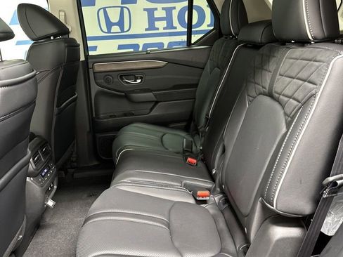 New 2026 Honda Pilot Elite image 16