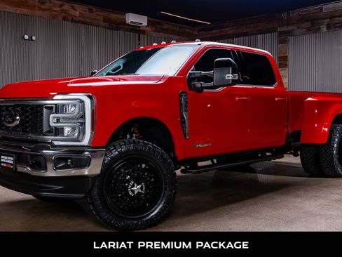 Used 2026 Ford F350 Lariat w/ Lariat Premium Package image 5