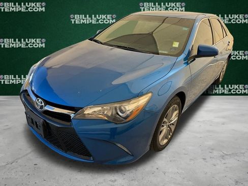 Used 2017 Toyota Camry SE image 7
