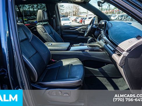 Used 2021 Cadillac Escalade Sport w/ Driver Assist Tech Package image 24