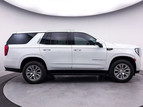 Used 2024 GMC Yukon Denali w/ Advanced Technology Package image 47