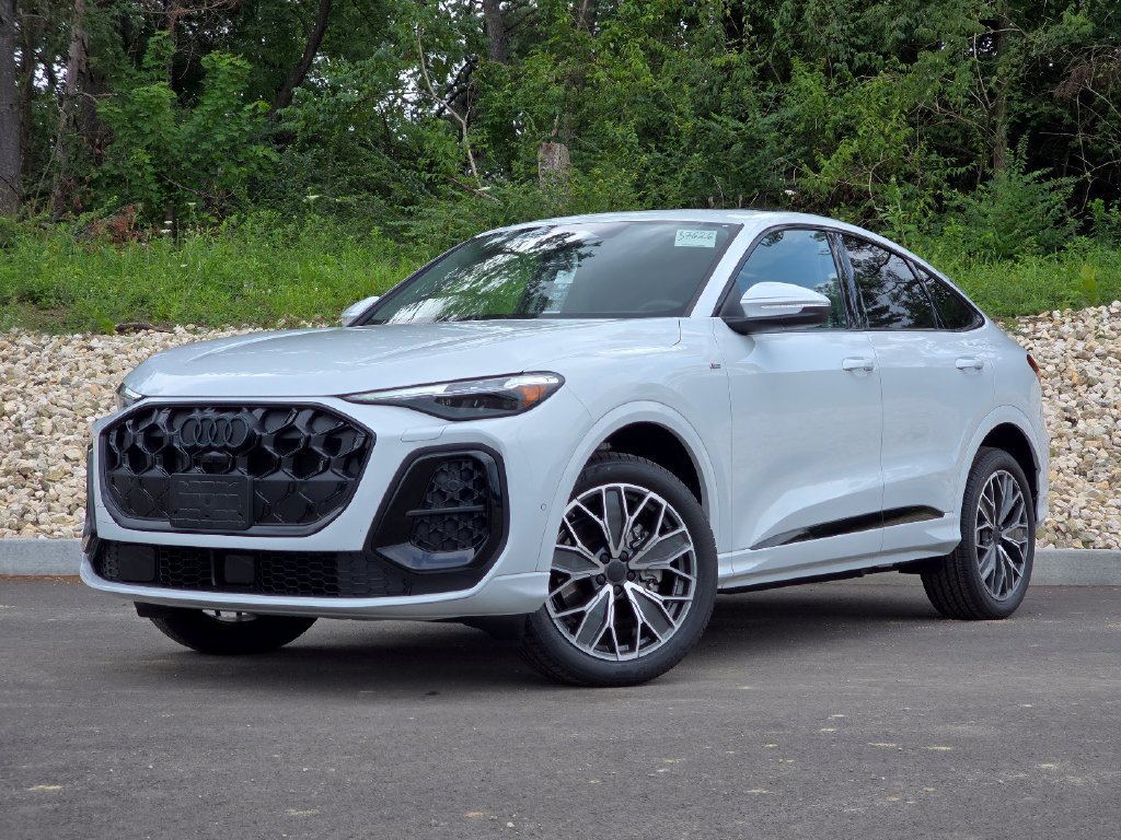 New 2026 Audi Q5 Premium Plus AWD/4WD image 1