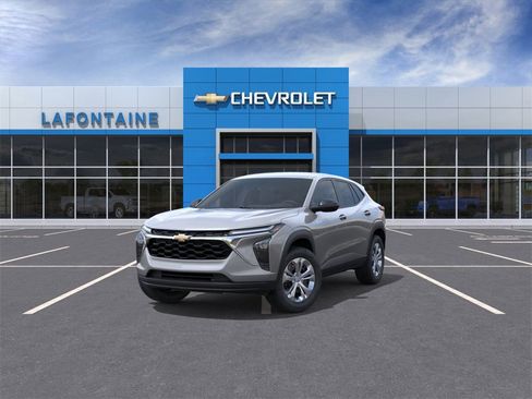 New 2026 Chevrolet Trax LS image 8
