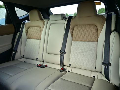 Certified 2025 Nissan Murano Platinum w/ Cargo Package image 29