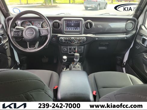 Used 2021 Jeep Wrangler Unlimited Sport AWD/4WD image 15