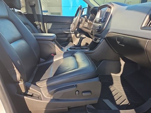 Used 2019 Chevrolet Colorado Z71 image 11