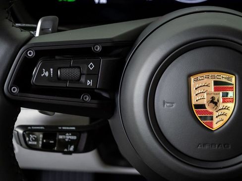 New 2026 Porsche Cayenne Base image 10