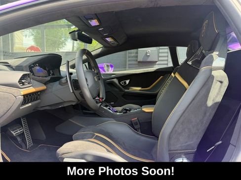 Used 2024 Lamborghini Huracan Tecnica RWD image 6