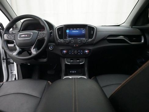 Used 2024 GMC Terrain AT4 w/ Infotainment Package II image 5