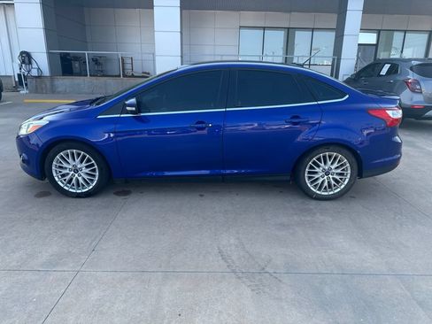 Used 2014 Ford Focus Titanium FWD image 29