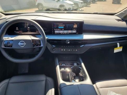 New 2025 Nissan Murano SL image 9