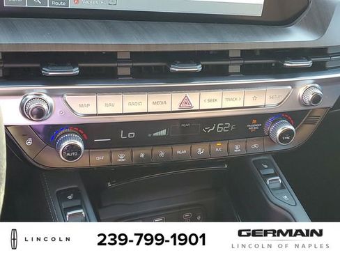 Used 2023 Kia Telluride SX Prestige image 32