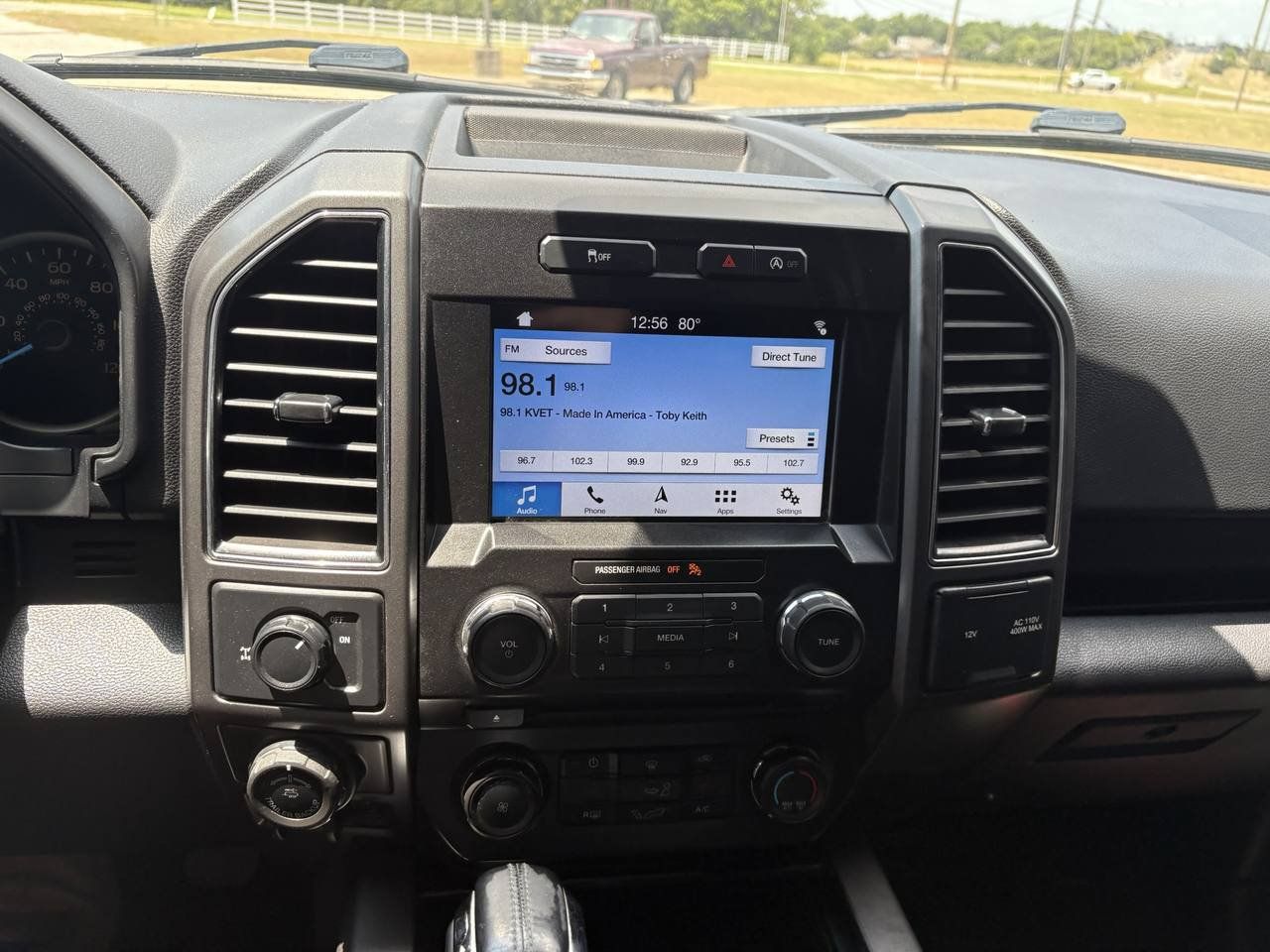 Used 2018 Ford F150 XLT w/ Equipment Group 302A Luxury RWD image 15