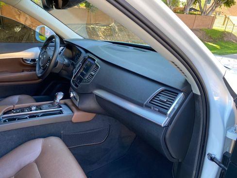 Used 2019 Volvo XC90 T5 Momentum AWD/4WD image 54