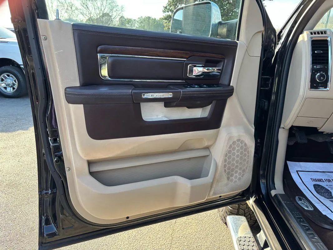 Used 2017 RAM 3500 Laramie Longhorn w/ Convenience Group RWD image 13