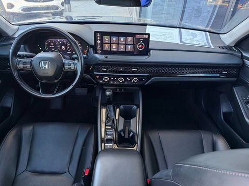 Used 2023 Honda Accord EX-L image 10
