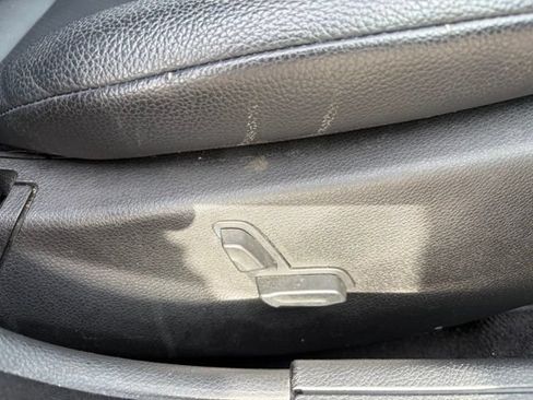 Used 2014 Mercedes-Benz C 300 4MATIC Sedan image 39