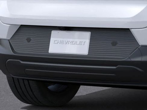 New 2026 Chevrolet Equinox EV LT w/ Convenience Package II FWD image 14