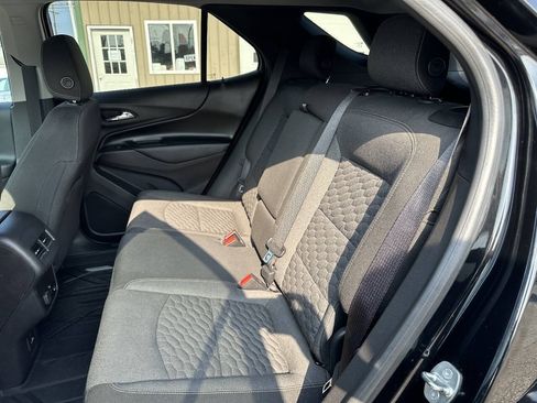 Used 2018 Chevrolet Equinox LT w/ Sun & Infotainment Package AWD/4WD image 5