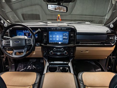 Used 2023 Ford F250 Lariat w/ Lariat Ultimate Package image 14