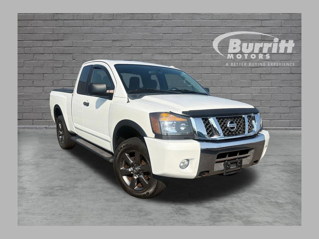 Used 2015 Nissan Titan SV w/ SV Value Truck Package AWD/4WD 360° Tour