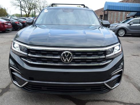 Used 2021 Volkswagen Atlas SE w/ Panoramic Sunroof Package AWD/4WD image 3