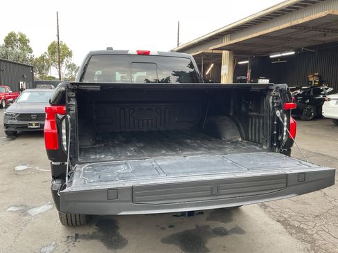 Used 2022 Ford F150 Lightning Lariat image 25