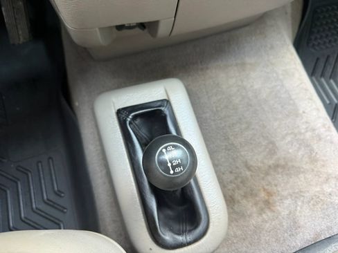 Used 2004 Dodge Ram 3500 Truck SLT AWD/4WD image 19