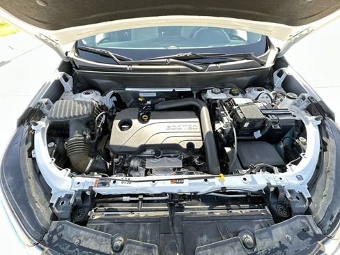Used 2024 Chevrolet Equinox LS AWD/4WD image 28