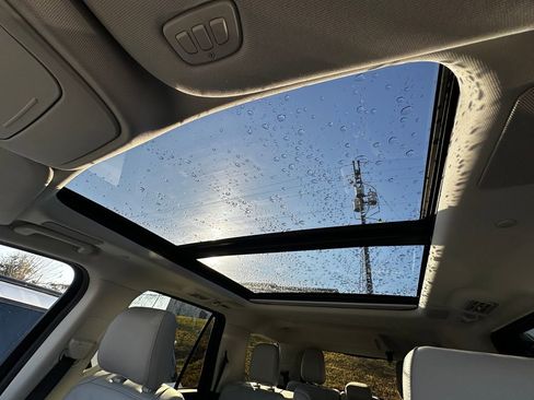 New 2025 Ford Expedition Platinum w/ Platinum Ultimate Package image 94