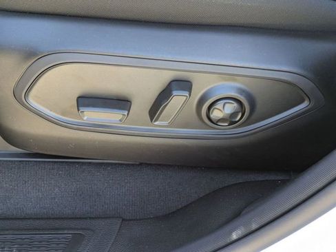 New 2025 Jeep Grand Cherokee Laredo RWD image 18