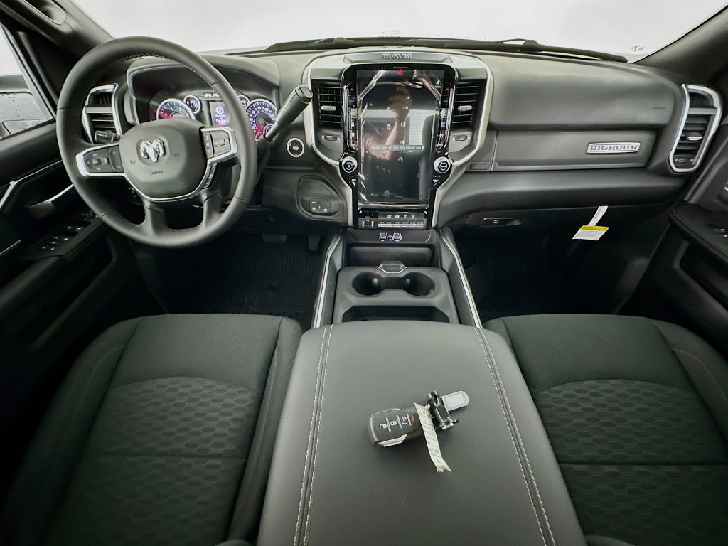 New 2026 RAM 2500 Big Horn AWD/4WD image 9